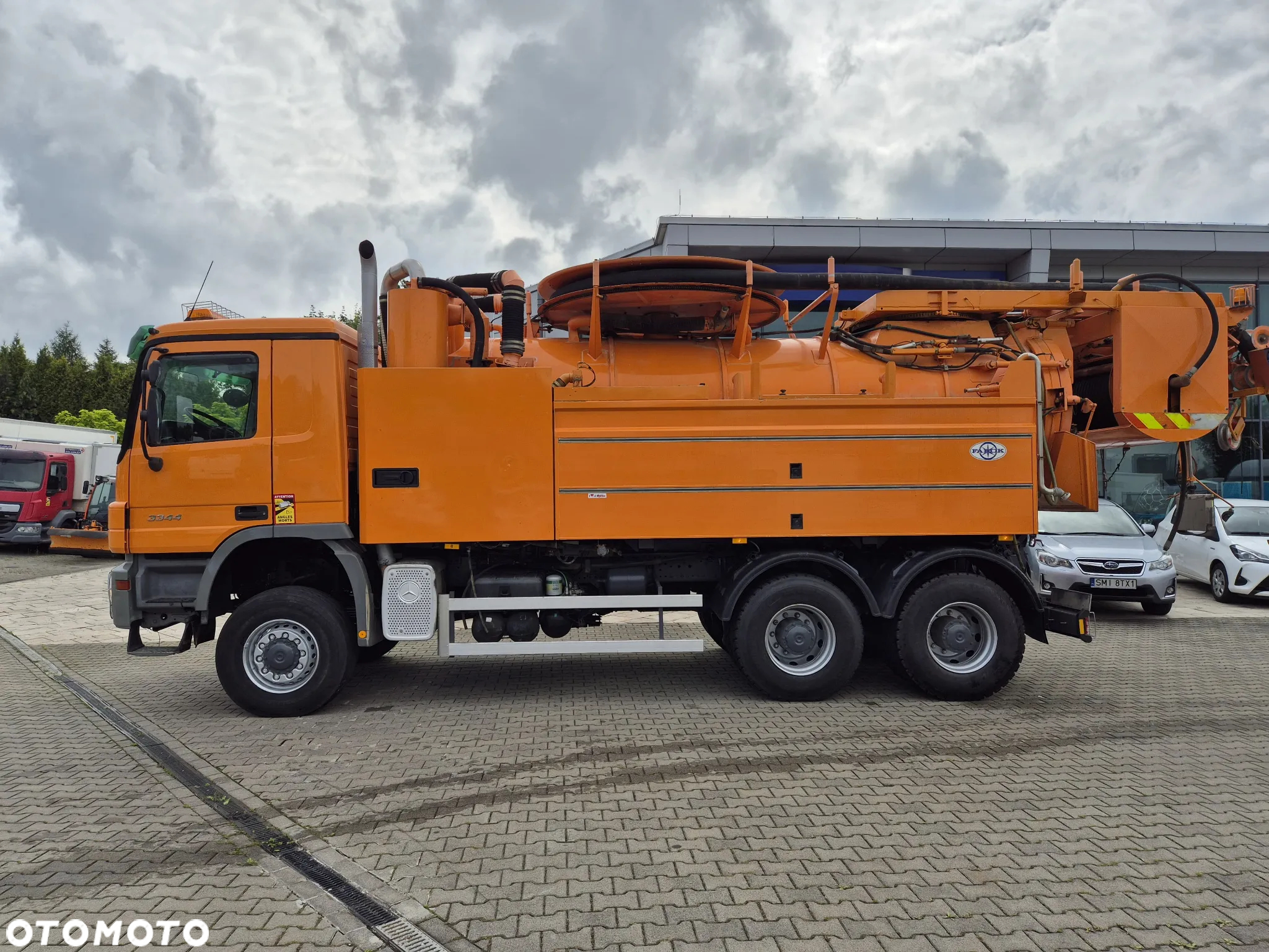 Mercedes-Benz ACTROS 3344 A 6X6  / 6X6 / WIEDEMANN KW 3000 / WÓZ ASENIZACYJNY / UNIKATOWA ZABUDOWA / SERWISOWANY /  PIERWSZY WŁAŚCICIEL / 8000L - 6000L / - 12
