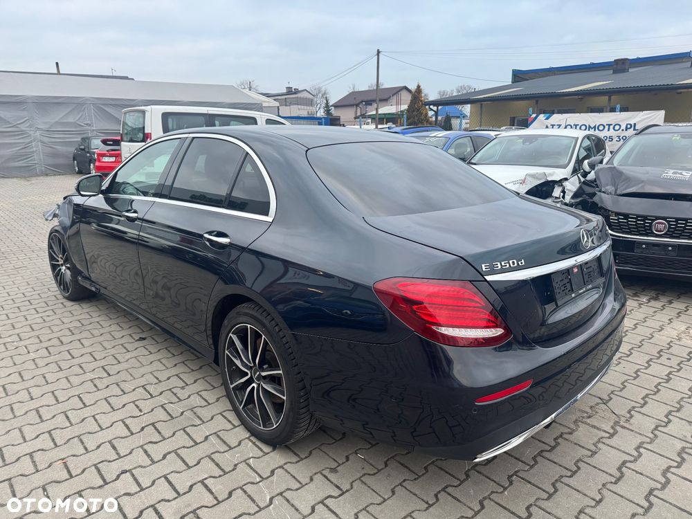 Mercedes-Benz Klasa E 350 d 4-Matic 9G-TRONIC - 4