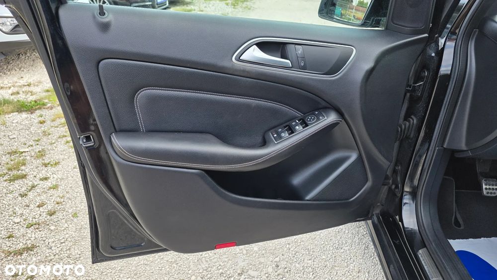 Mercedes-Benz Klasa B 180 BlueEFFICIENCY Edition 1 - 15