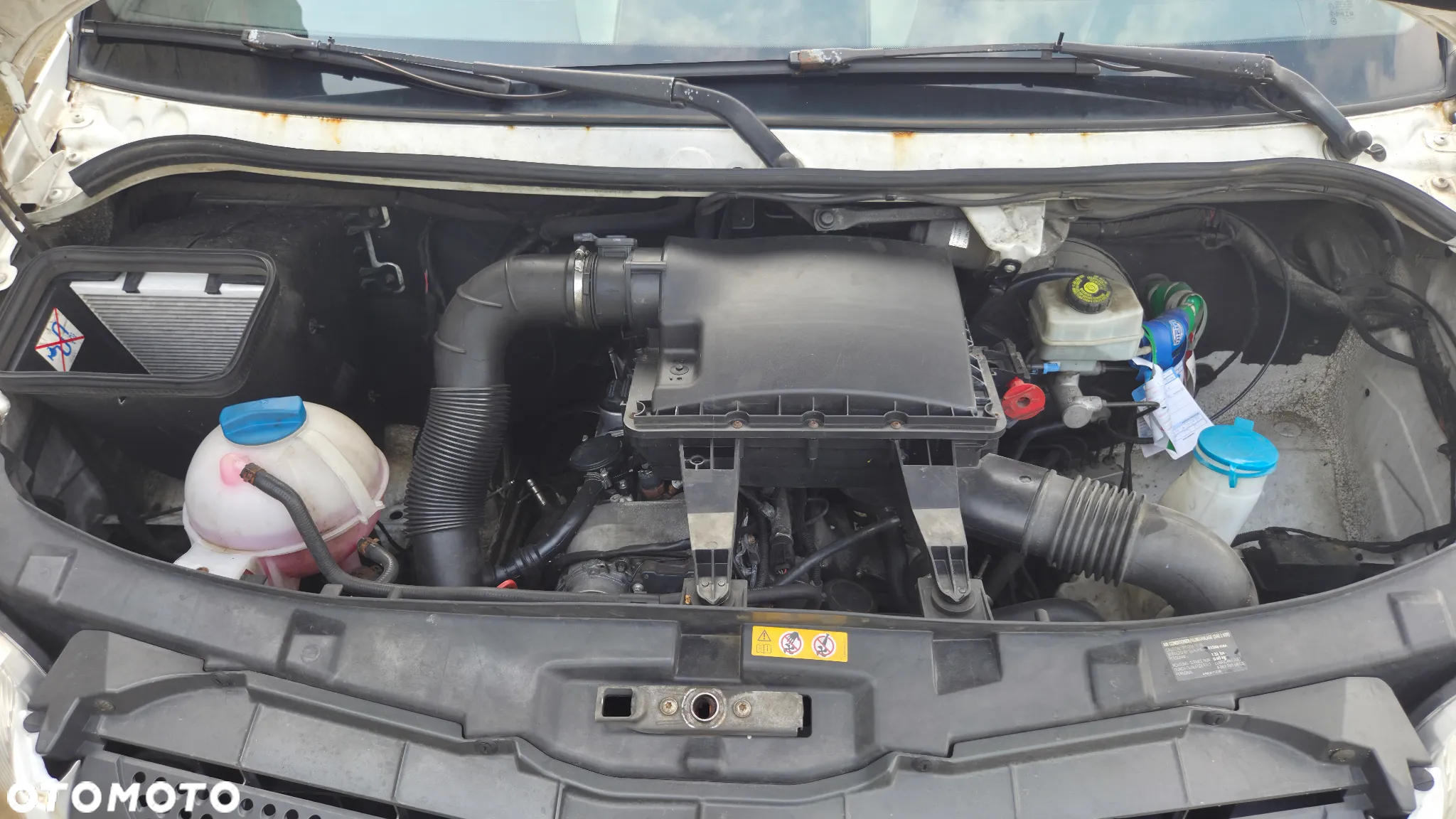Mercedes-Benz Sprinter - 16