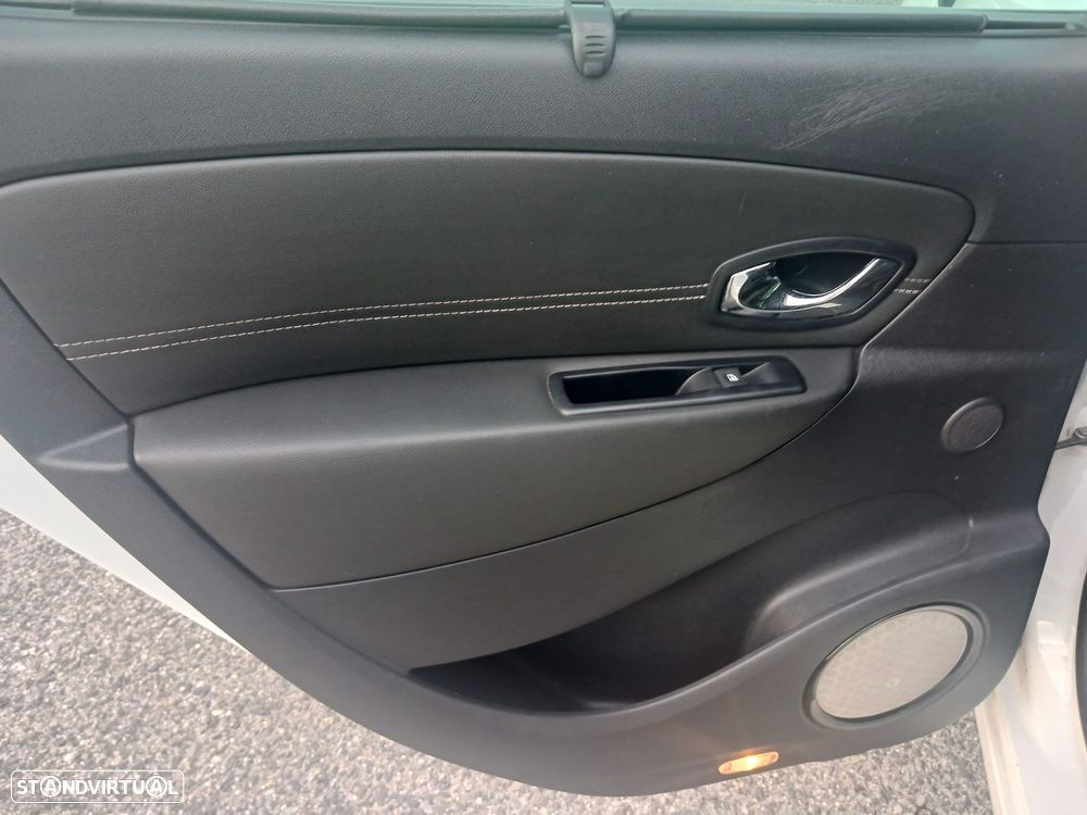 Renault Grand Scénic 1.5 dCi Bose Edition SS - 38