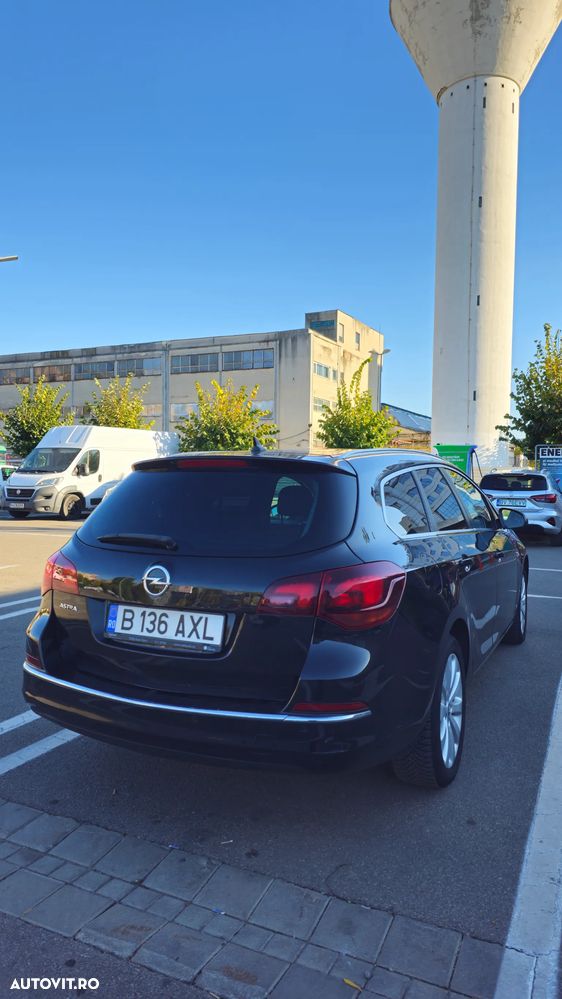 Opel Astra 1.4 ECOTEC Cosmo - 5