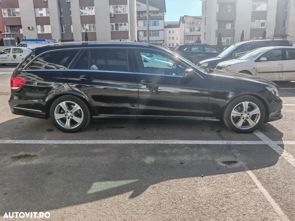 Mercedes-Benz E 220 Blue TEC BlueEFFICIENCY Edition - 4
