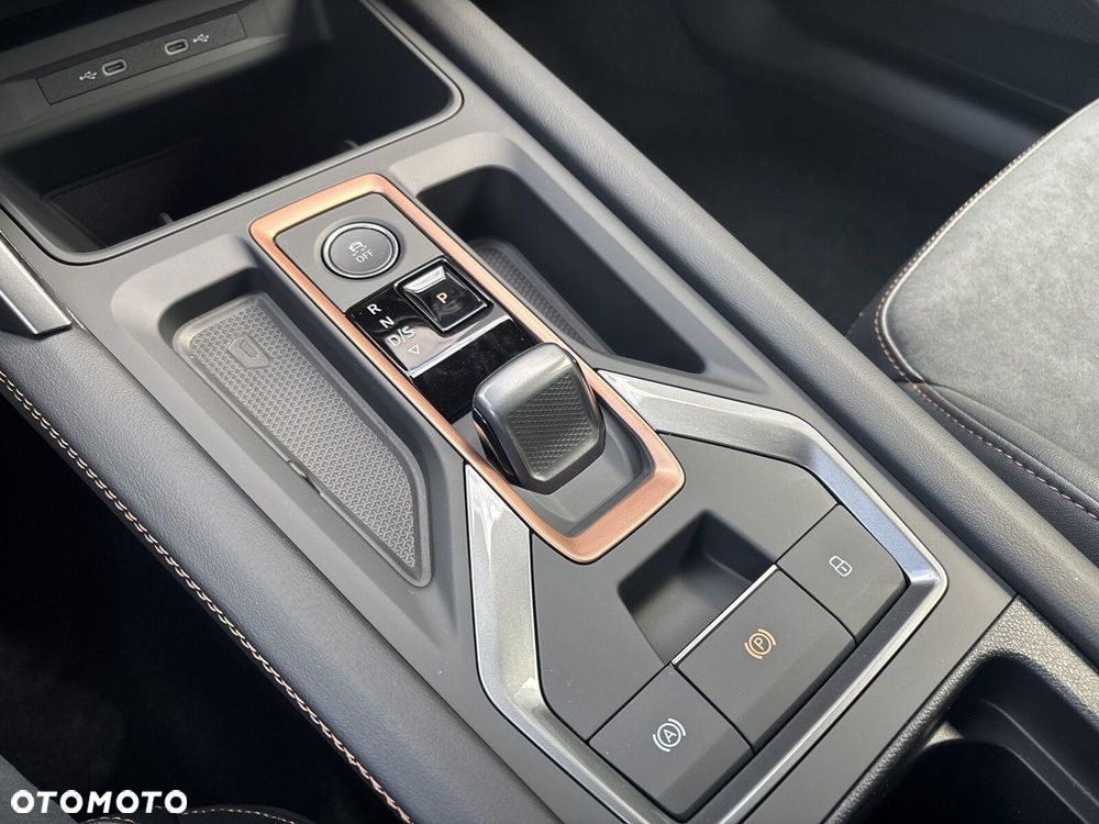 Cupra Leon Sportstourer 2.0 TSI 4Drive DSG - 27