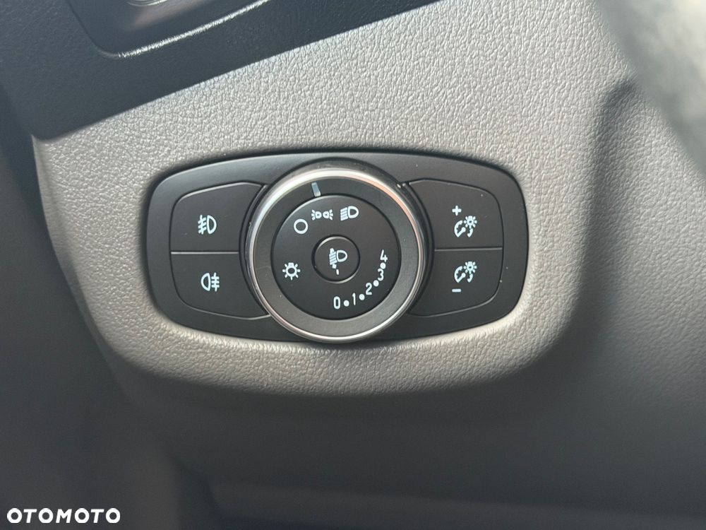 Ford Transit Connect Kombi 220 L1 Trend - 18