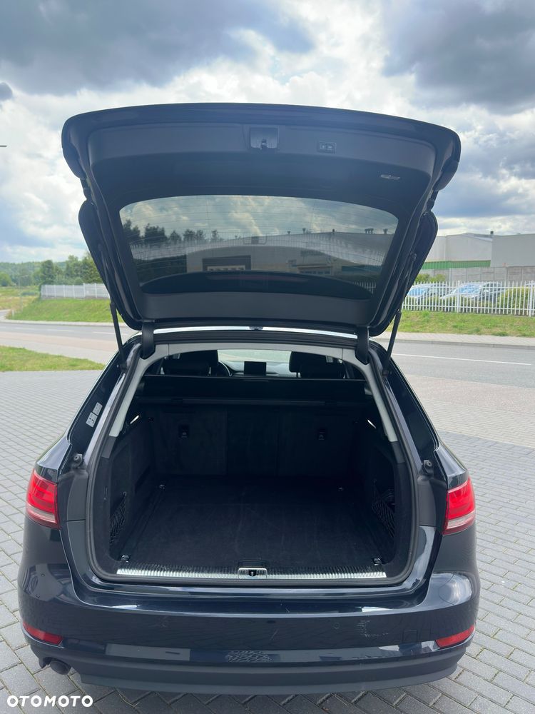 Audi A4 Avant 2.0 TDI S tronic - 9