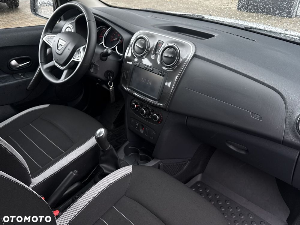 Dacia Sandero 0.9 TCe Laureate S&S - 11