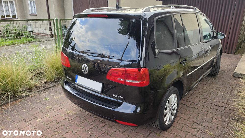 Volkswagen Touran 2015 photo 3