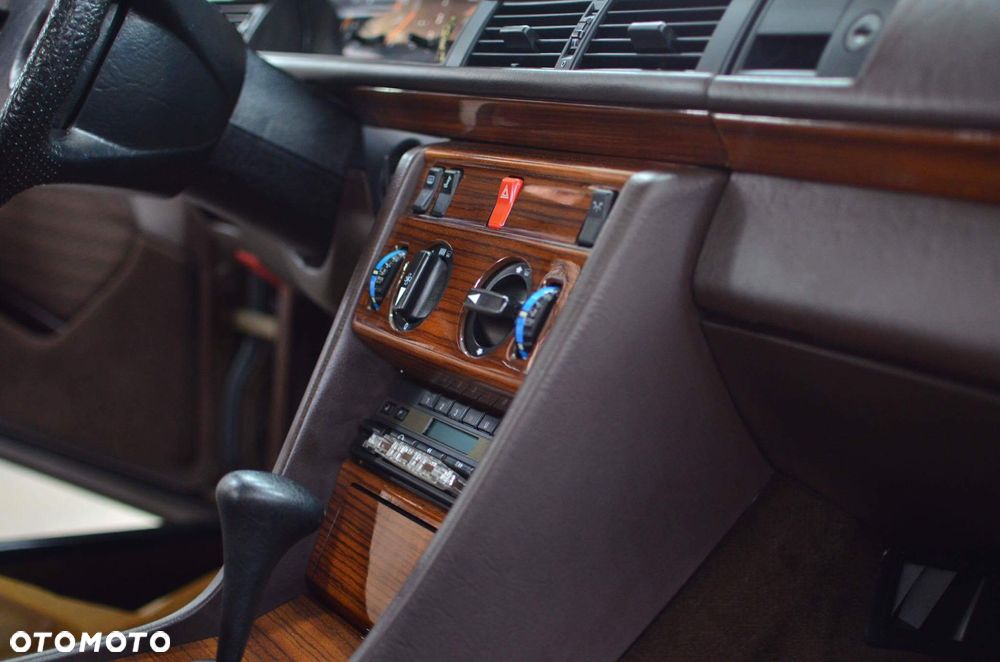 Mercedes-Benz W124 (1984-1993) - 7