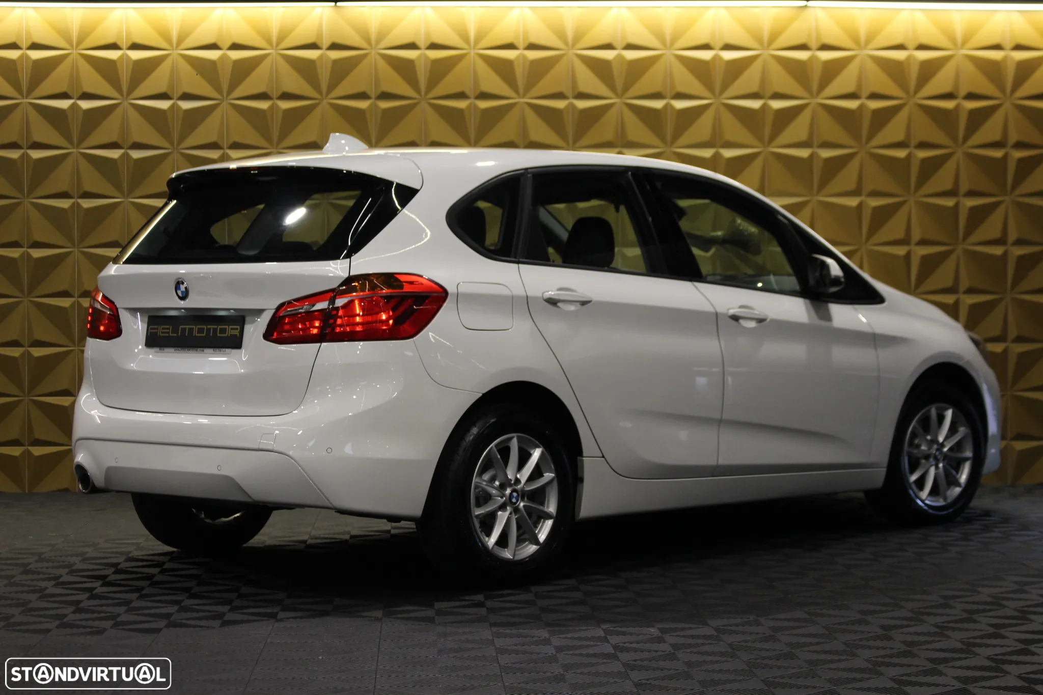 BMW 216 Active Tourer d Advantage - 8
