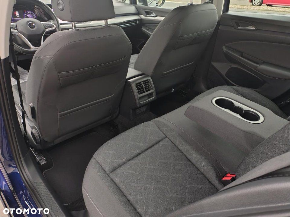 Volkswagen Golf - 13
