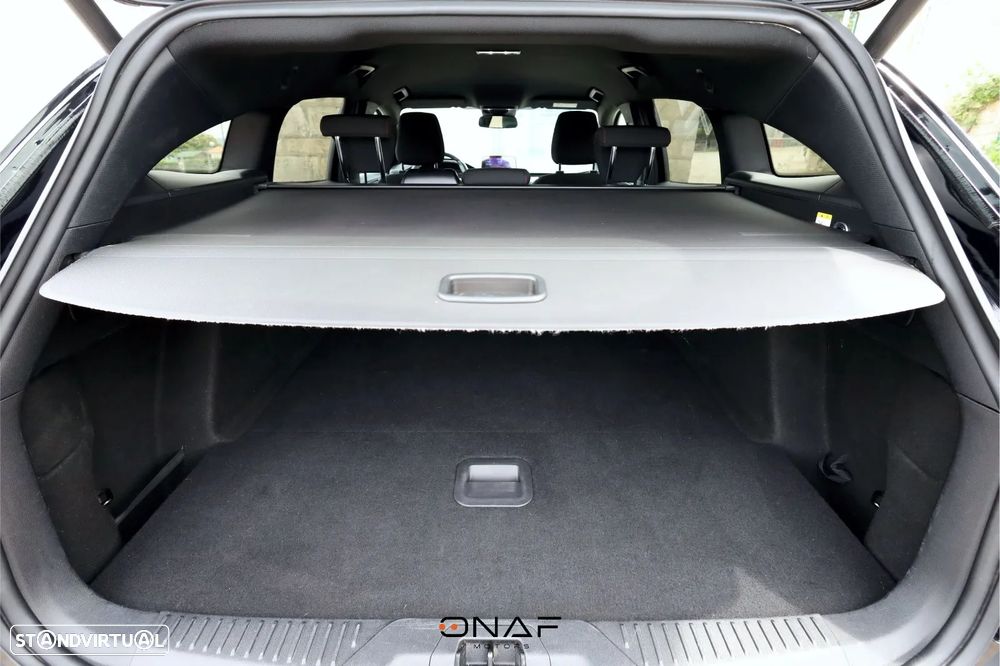 Ford Focus 1.5 EcoBoost S&S ST-LINE - 30