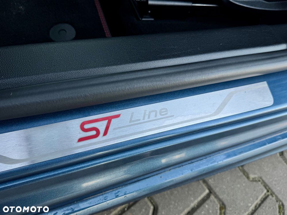 Ford Focus 1.5 EcoBoost ST-Line - 29