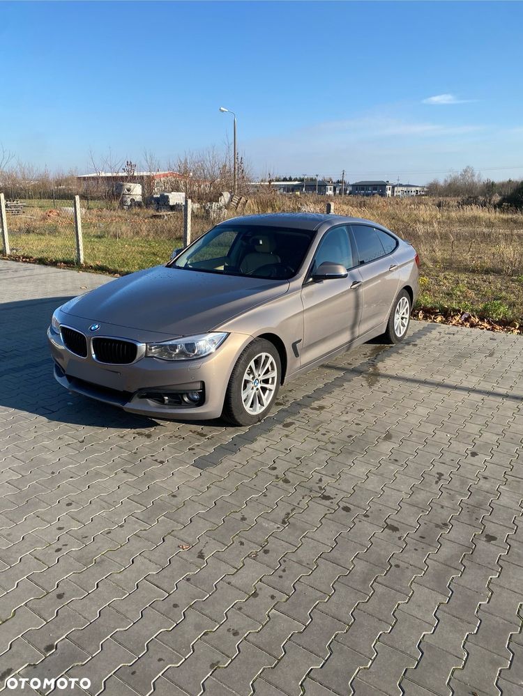 BMW Seria 3 318d - 10