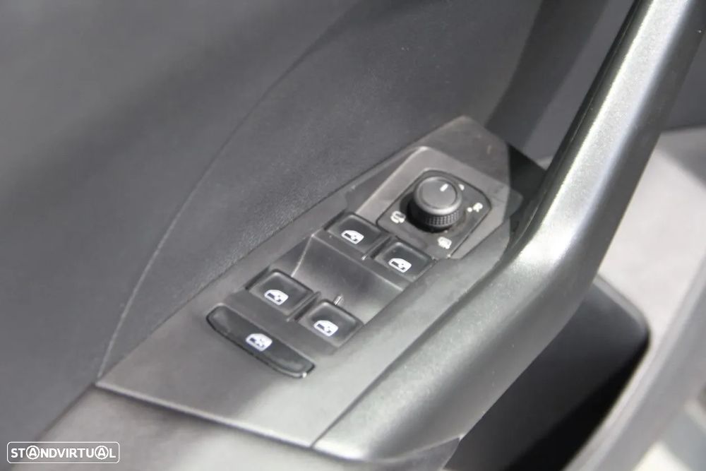 VW T-Cross 1.0 TSI Urban - 6