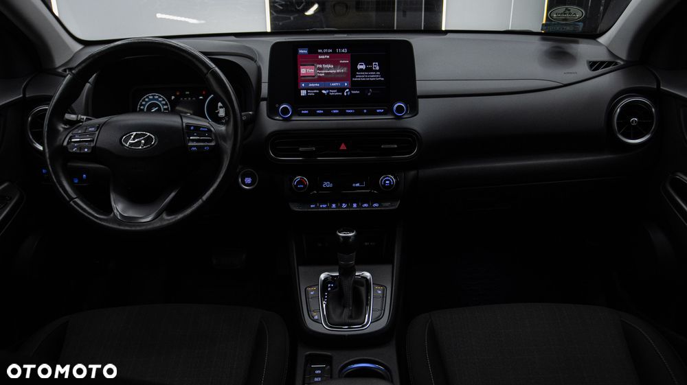 Hyundai Kona - 12