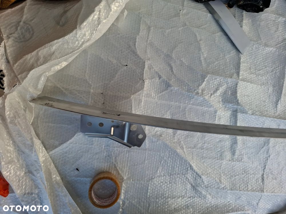 TESLA MODEL 3 BELKA DOLNA ZDERZAKA PRZÓD PRZEDNIA ORG 1084894-00 - 2