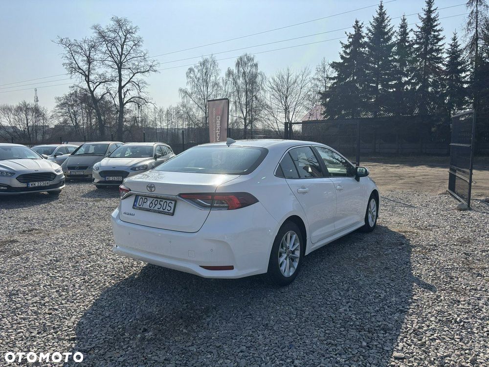 Toyota Corolla - 11