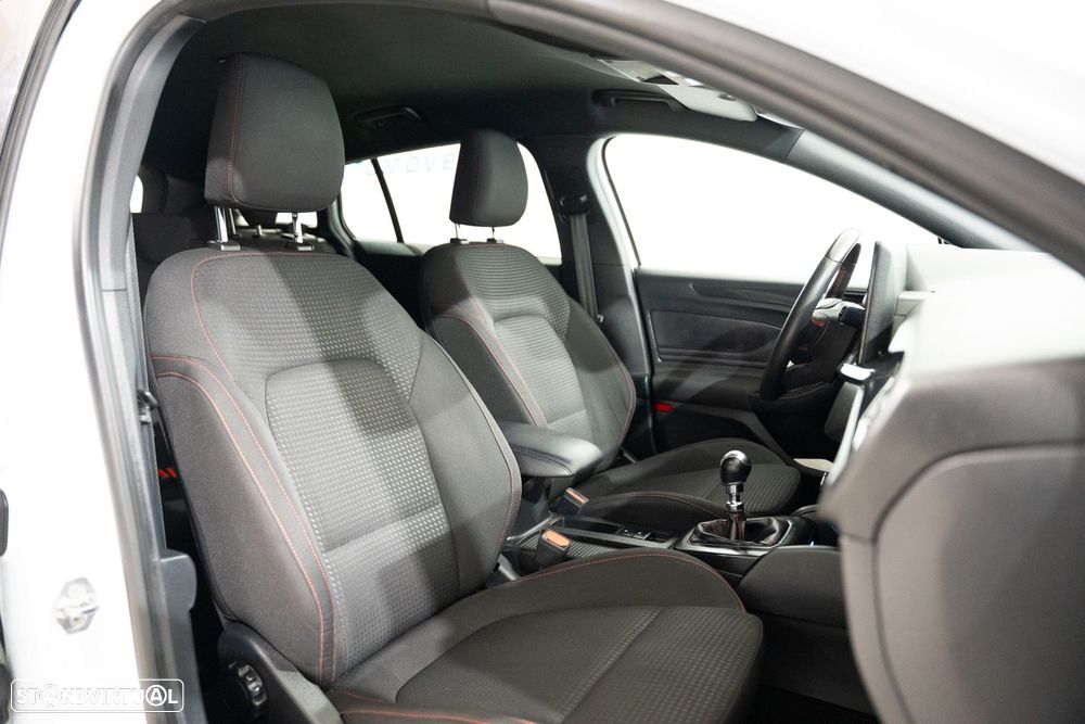 Ford Focus SW 1.0 EcoBoost MHEV ST-Line Style SIP - 26