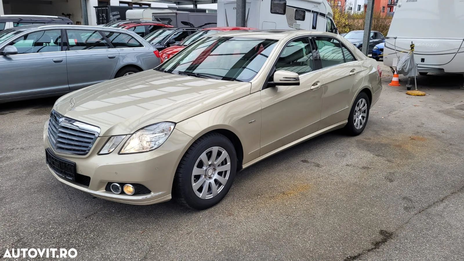 Mercedes-Benz E 220 BlueTEC 9G-TRONIC Avantgarde - 1