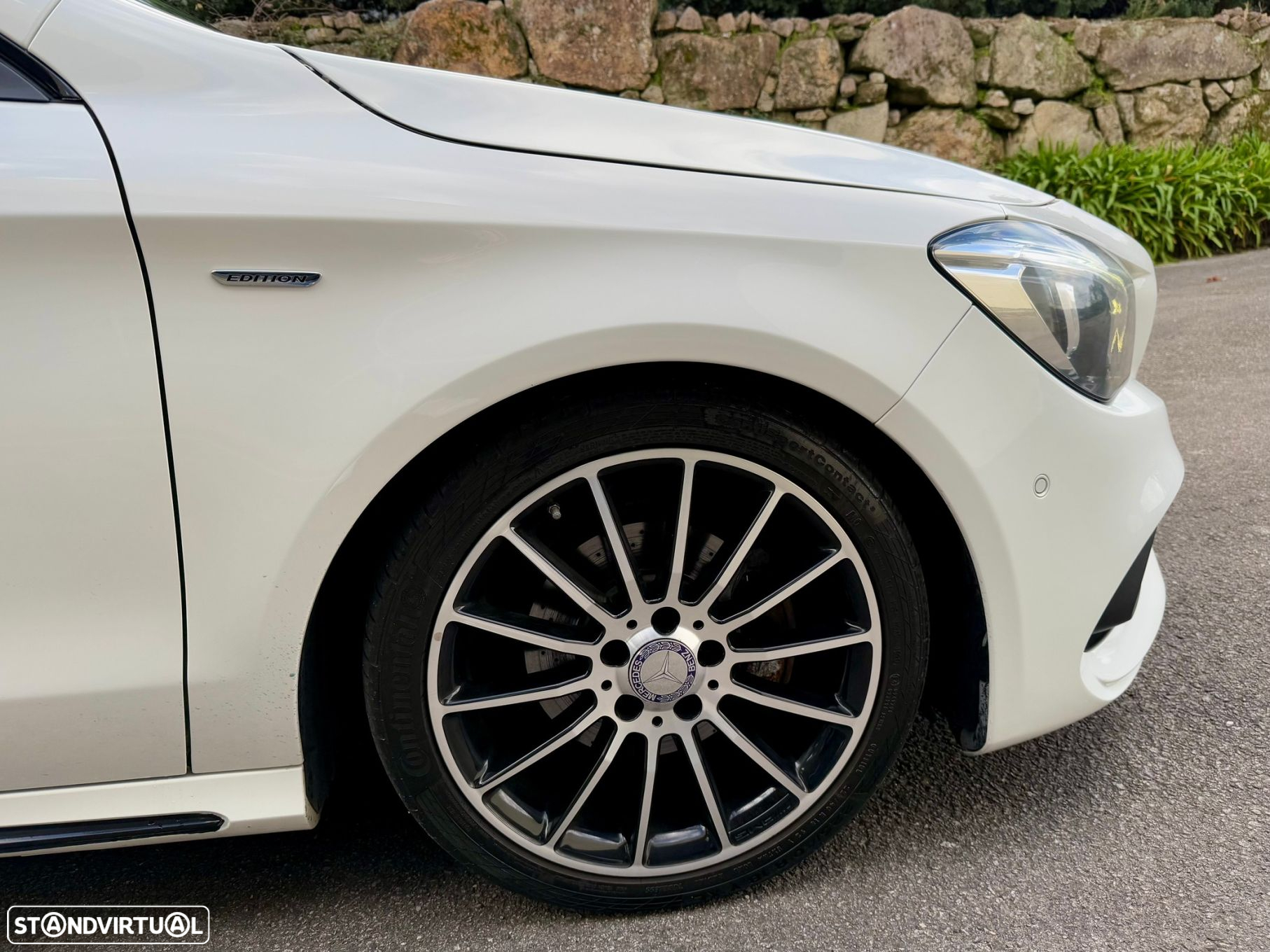 Mercedes-Benz CLA 180 Shooting Brake 7G-DCT AMG Line - 9
