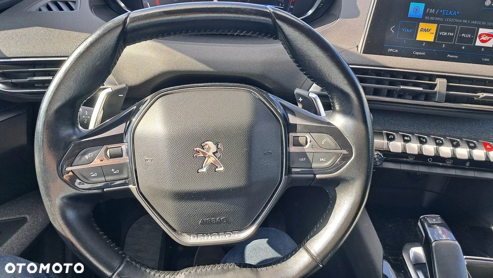 Peugeot 5008 - 12