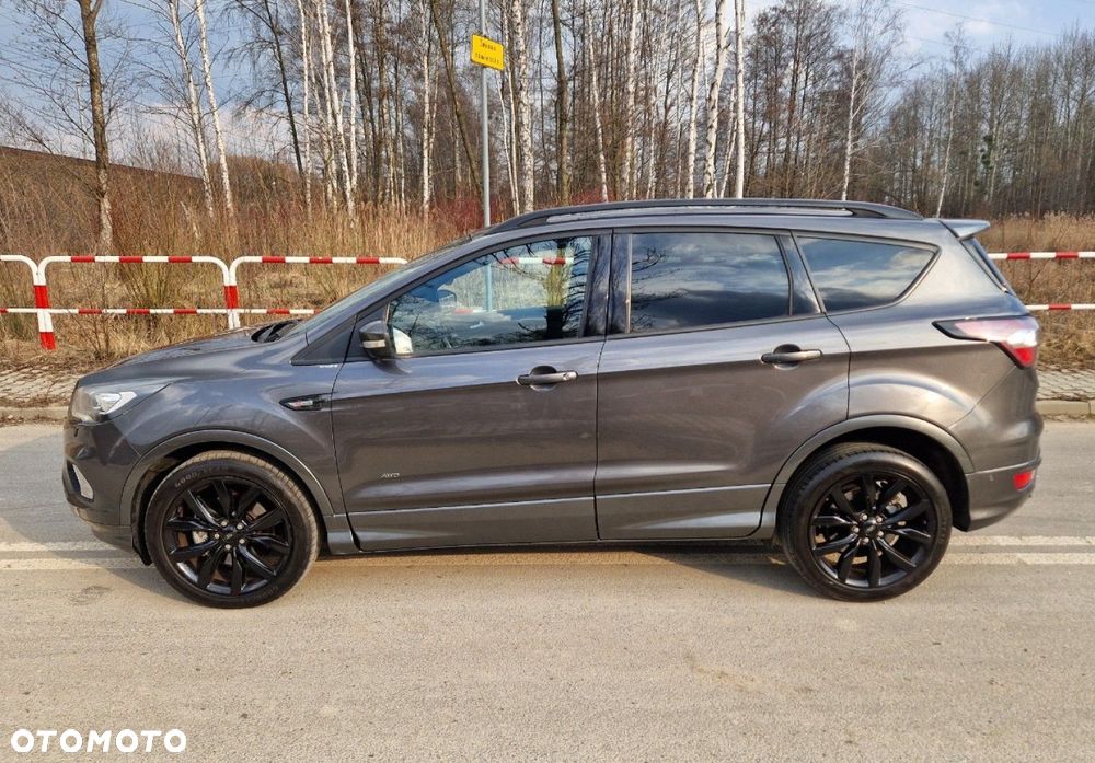 Ford Kuga 2.0 TDCi 4x4 ST-Line - 4