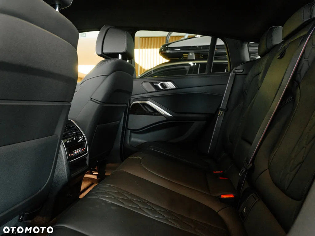 BMW X6 xDrive40i M Sport - 15