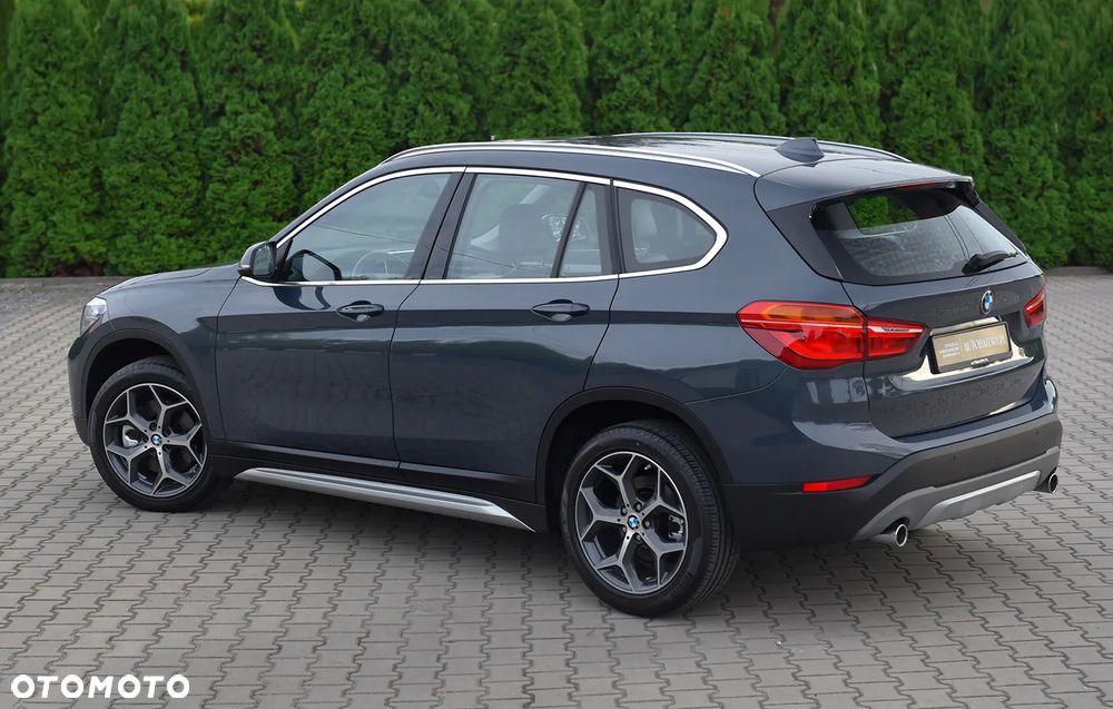BMW X1 xDrive20d Sport Line - 19
