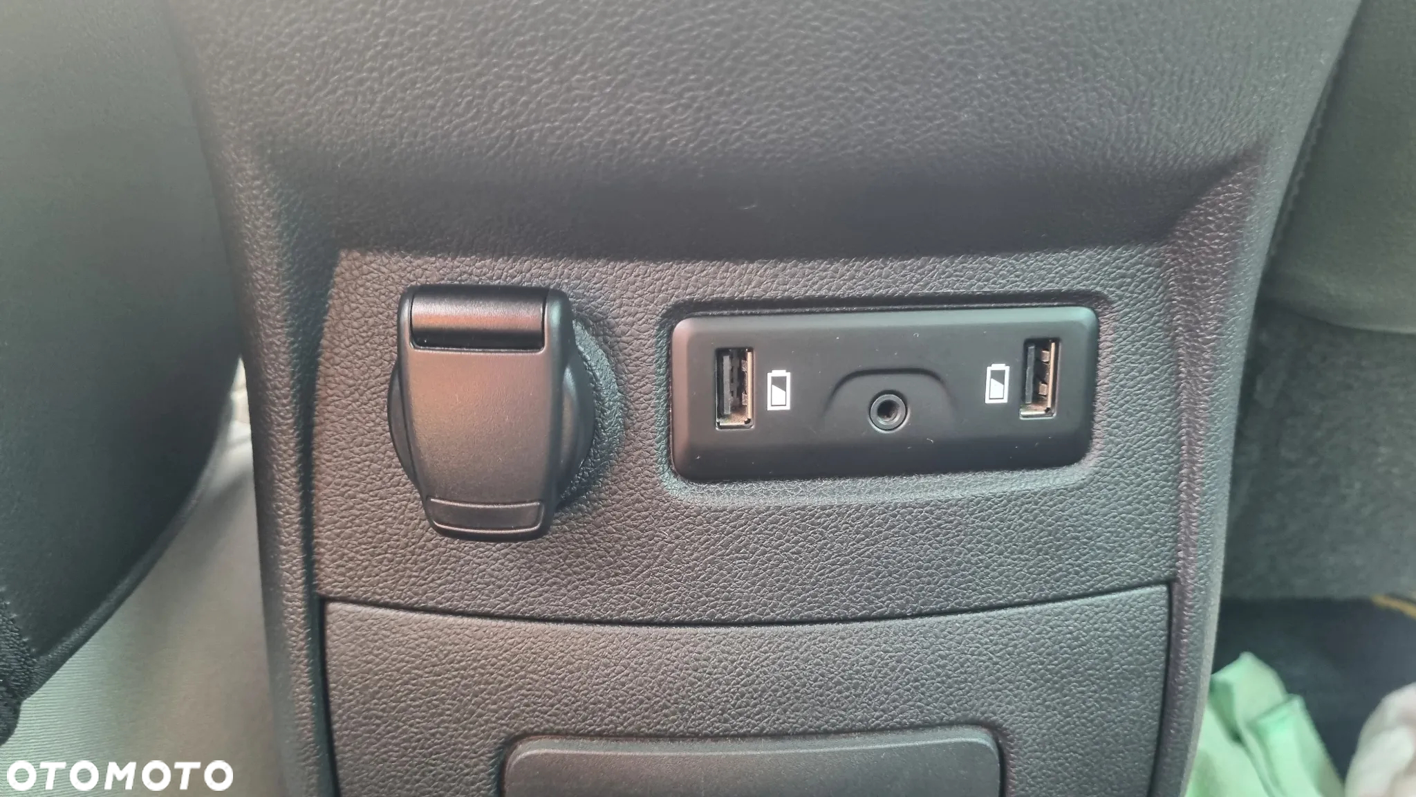 Renault Scenic BLUE dCi 150 EDC Deluxe-Paket LIMITED - 18