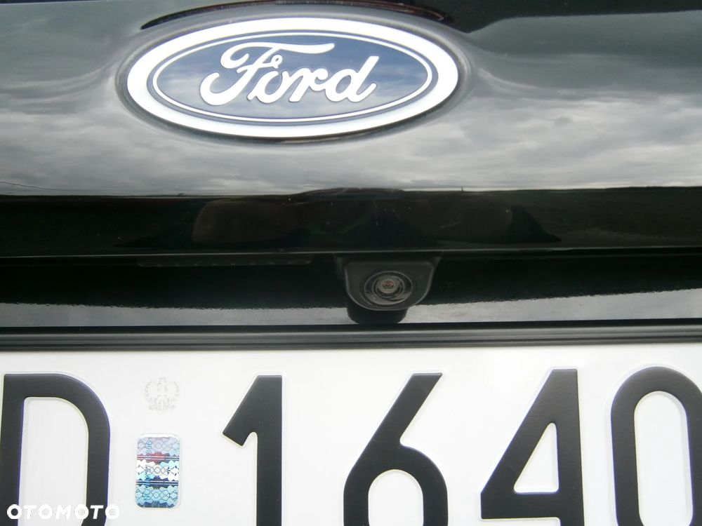 Ford Fiesta 1.0 EcoBoost S&S TITANIUM - 29