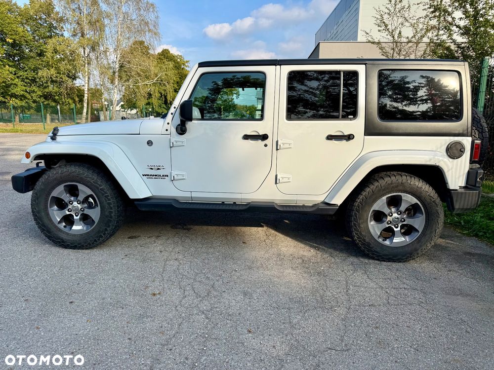 Jeep Wrangler 3.6 Unlim Sahara - 4