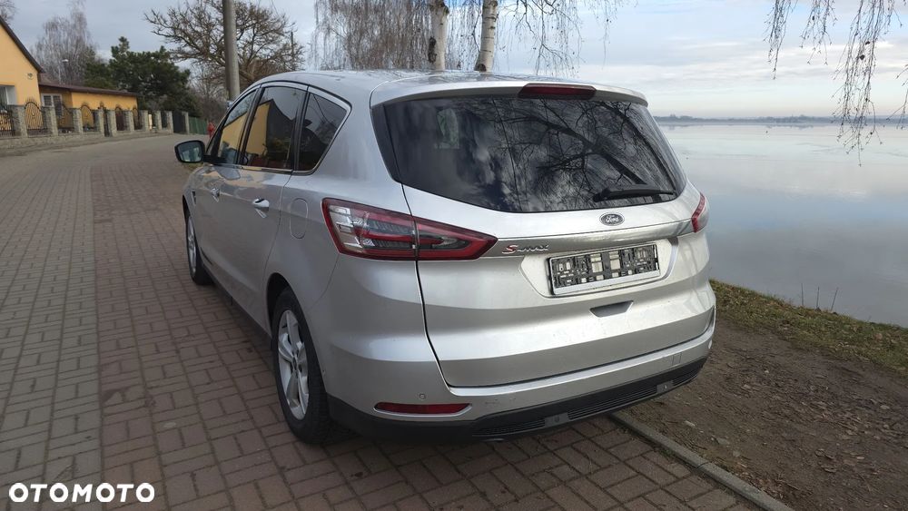 Ford S-Max 2.0 TDCi Titanium PowerShift - 7