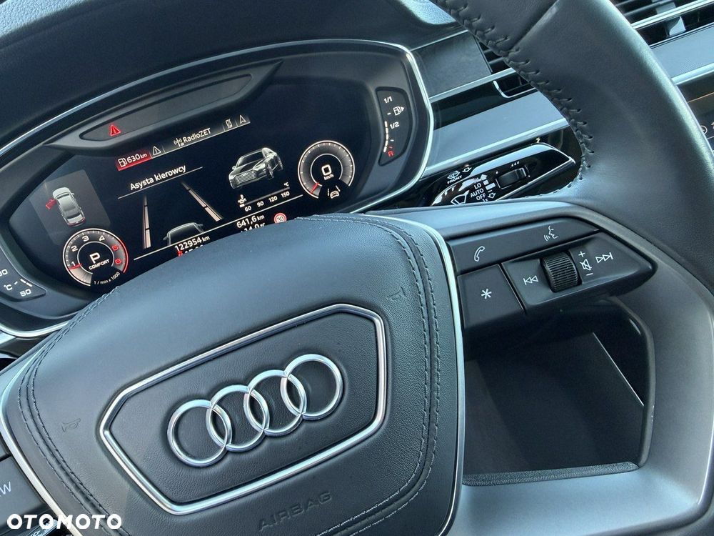 Audi A8 - 19