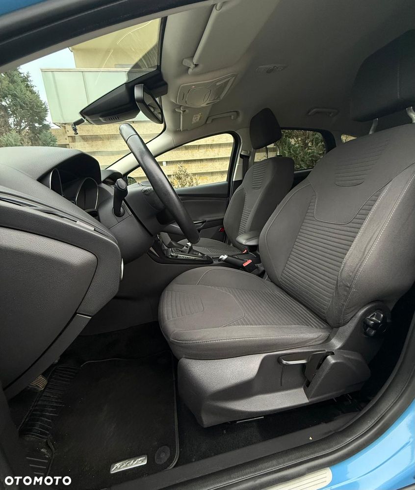 Ford Focus 1.0 EcoBoost Titanium - 25