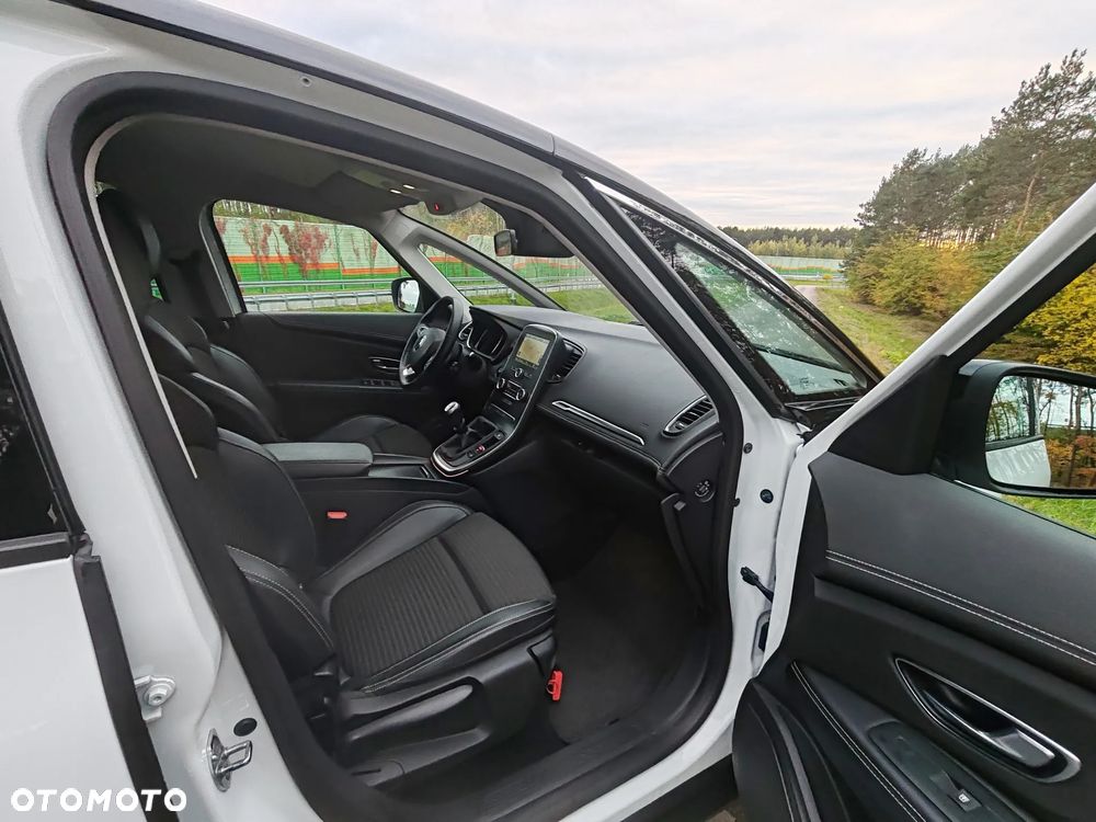 Renault Scenic 1.7 Blue dCi Zen - 27