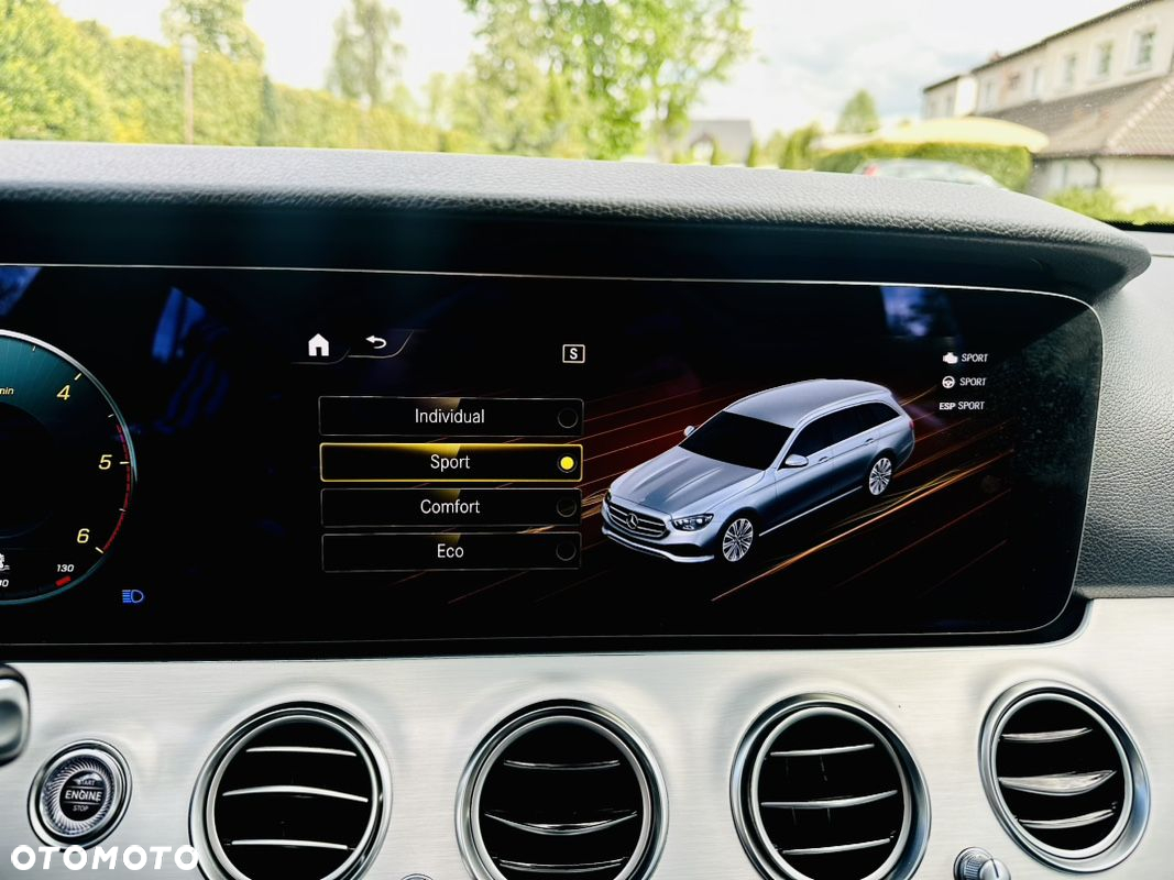 Mercedes-Benz Klasa E 220 d Avantgarde - 36