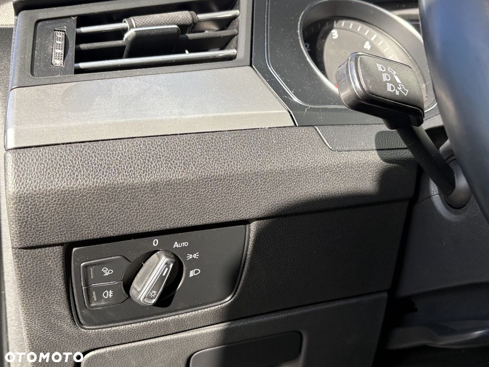 Volkswagen Arteon 2.0 TDI Essence - 25