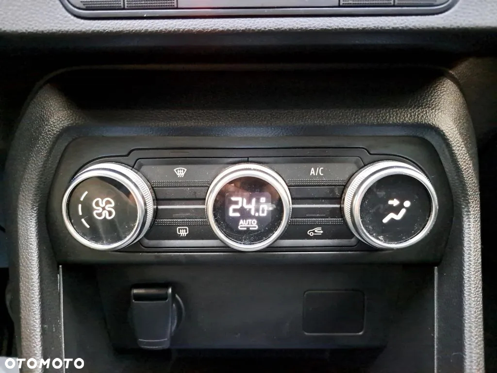 Dacia Jogger 1.0 TCe SL Extreme 7os - 16