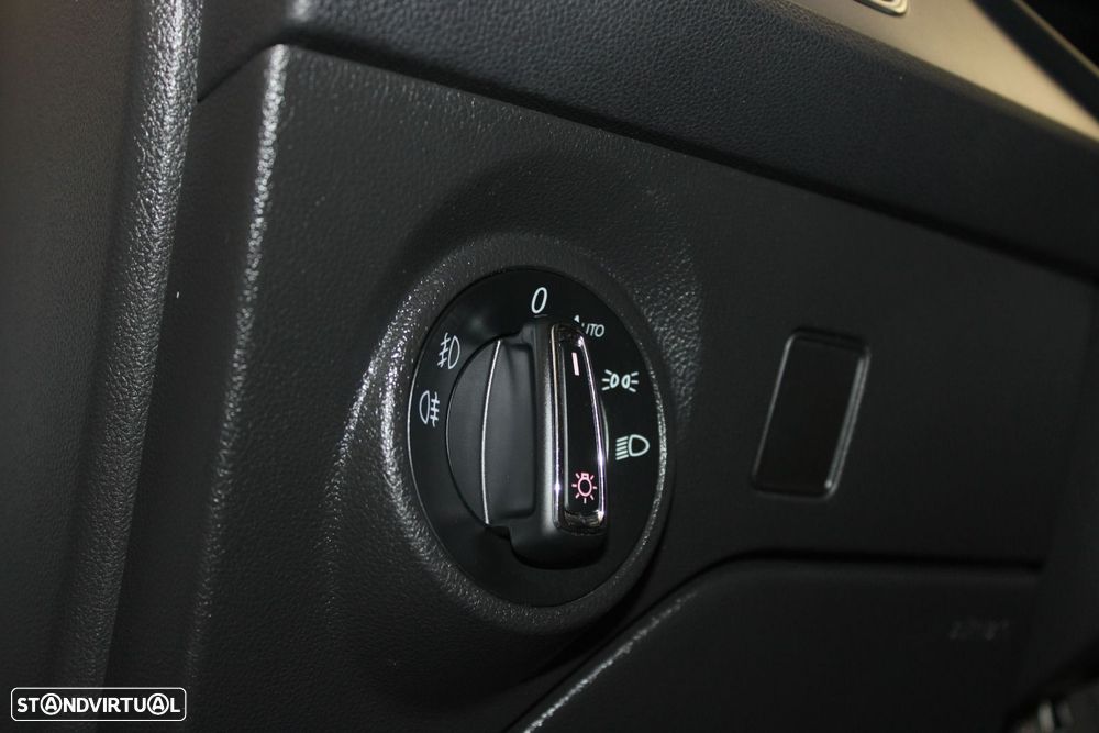 SEAT Leon ST 1.6 TDI Style S/S - 11