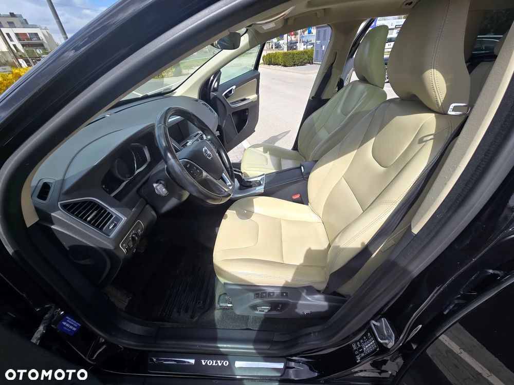 Volvo XC 60 D4 Drive-E Summum - 8