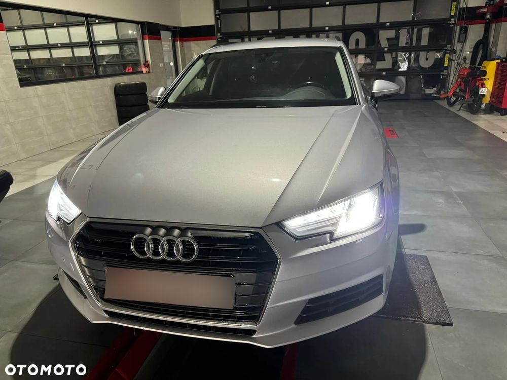 Audi A4 ver-avant-2-0-tdi-dpf-s-line-sportpaket - 16