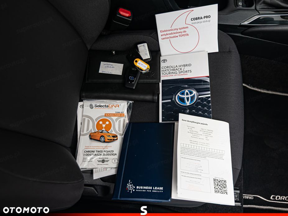 Toyota Corolla 1.8 Hybrid Active - 26