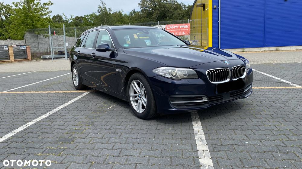 BMW Seria 5 520d Luxury Line - 12
