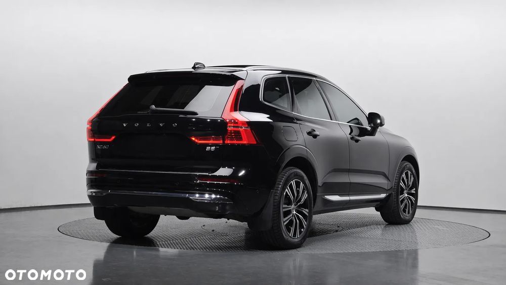 Volvo XC 60 B5 B AWD Geartronic Inscription - 2