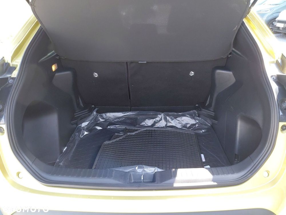 Toyota Yaris Cross Hybrid 1.5 Comfort - 13