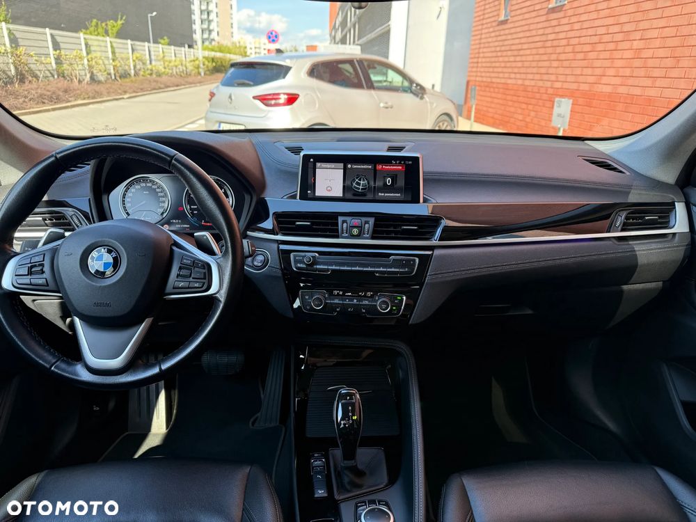 BMW X1 xDrive18d xLine - 6