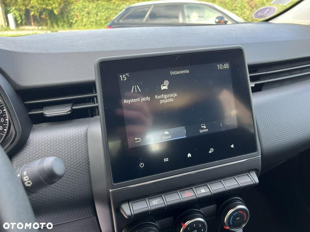 Renault Clio - 19