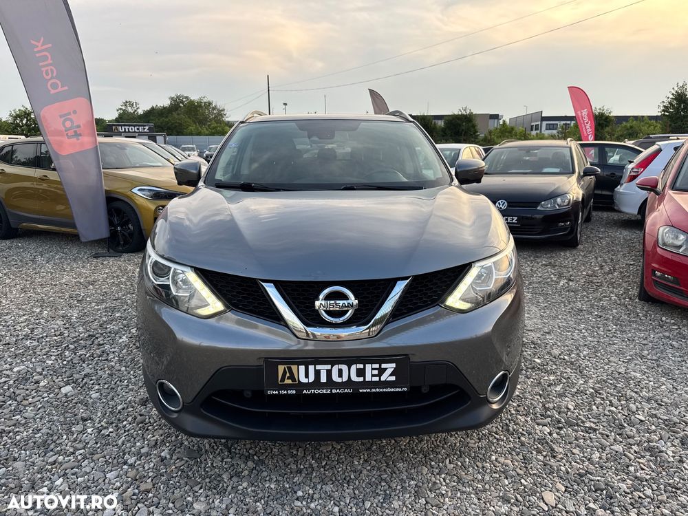 Nissan Qashqai 1.6 DIG-T TEKNA+ - 3