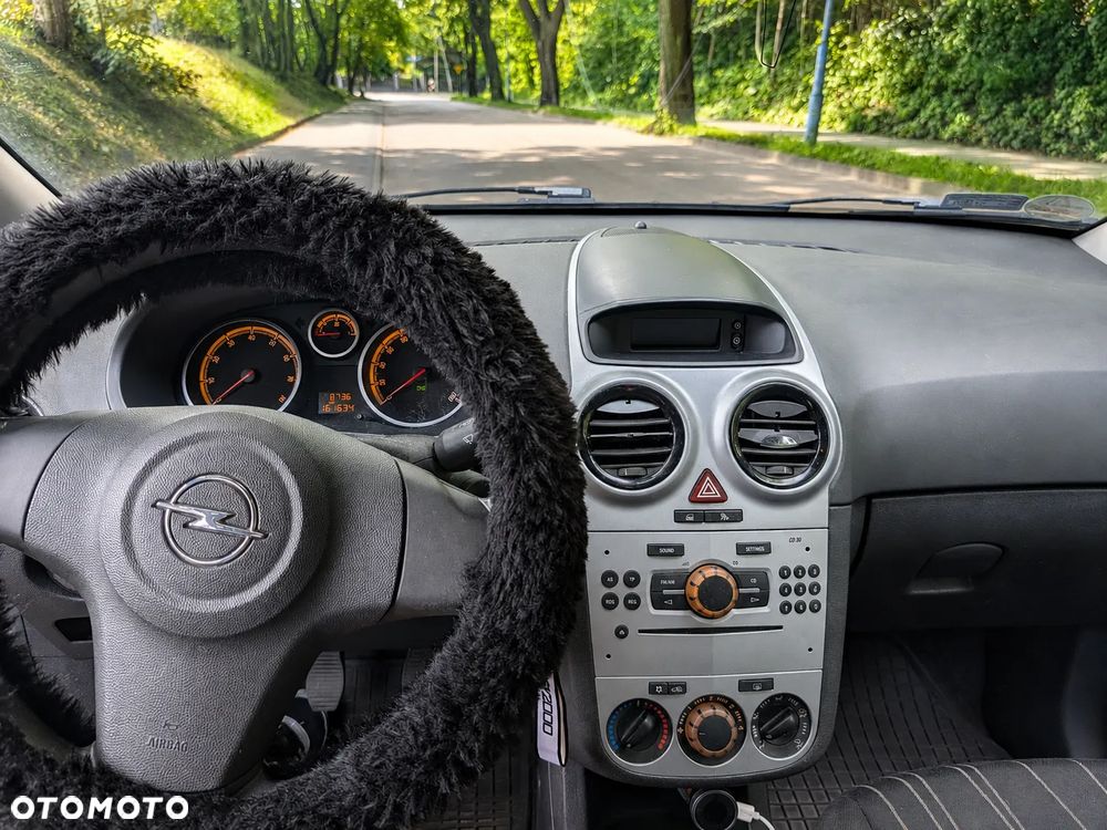 Opel Corsa 1.0 12V Essentia - 12